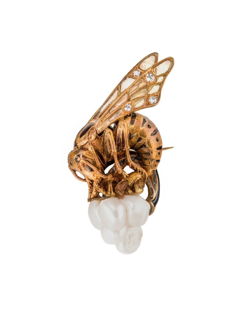 Art Nouveau Pearl European Hornet (Vespa crabro) Brooch