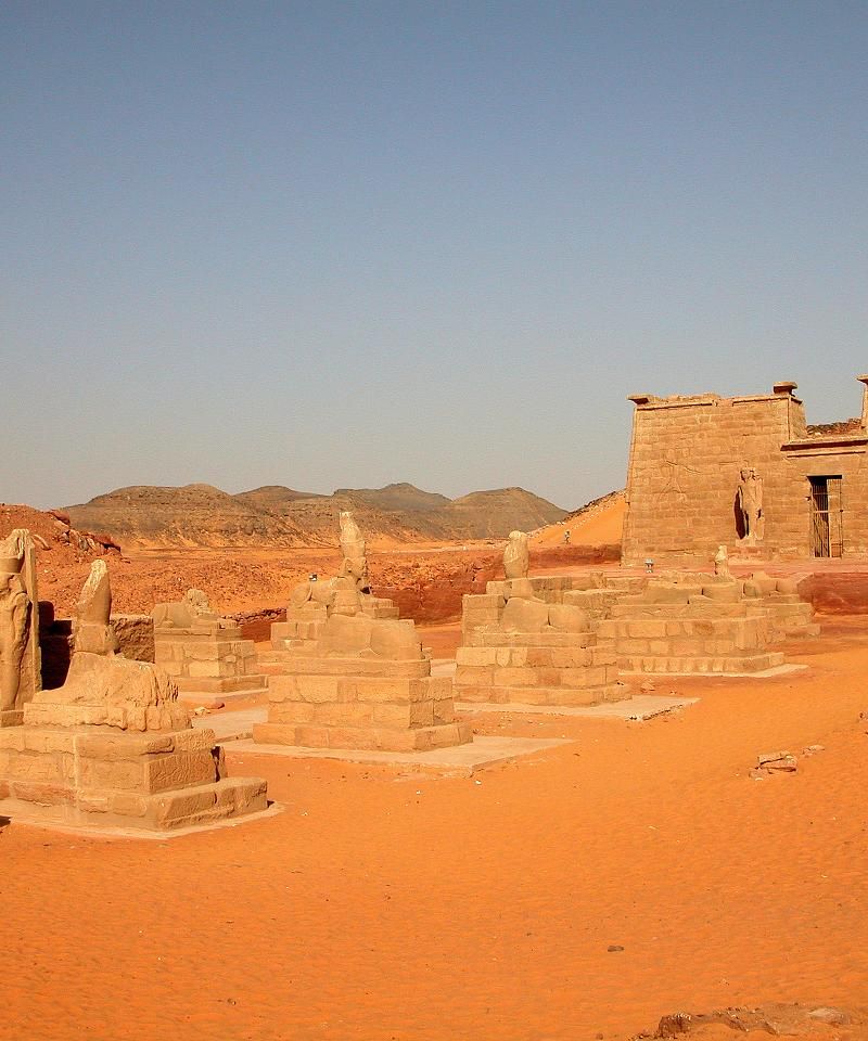 Wadi es-Sebua — place