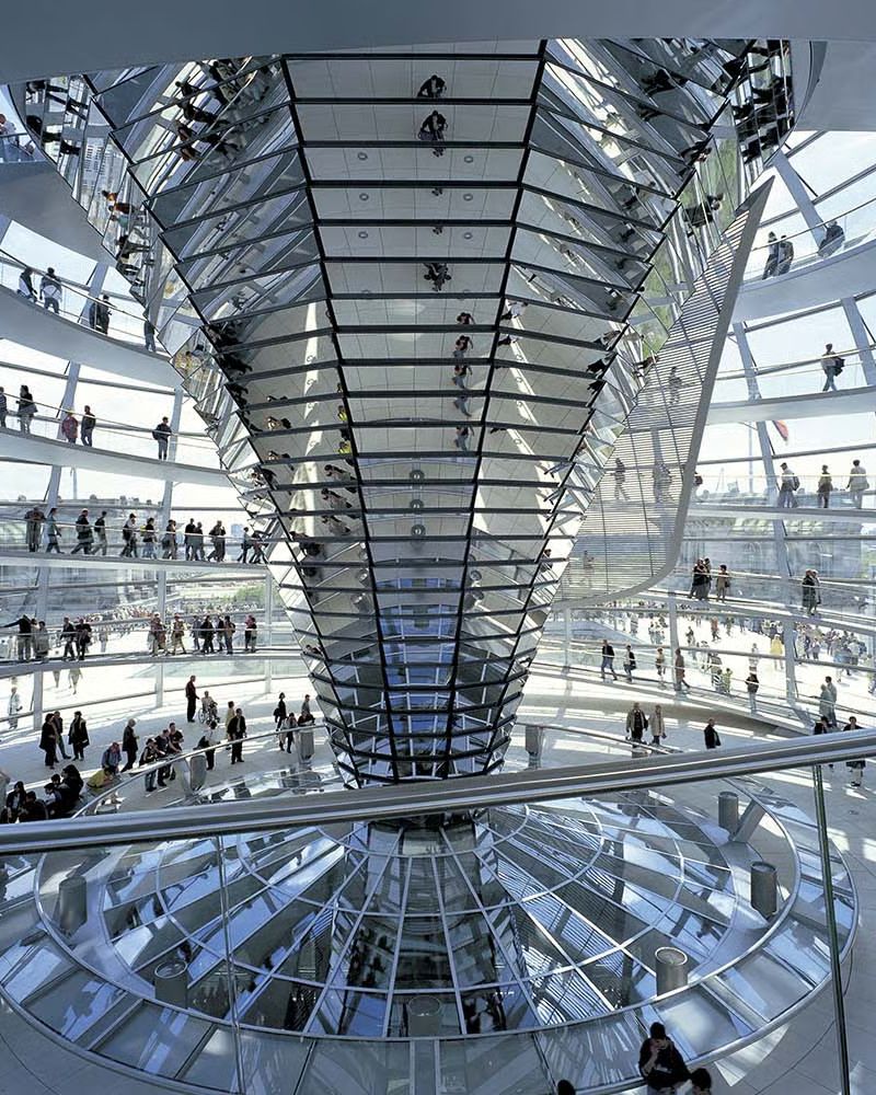 Apple Store Solar Wings