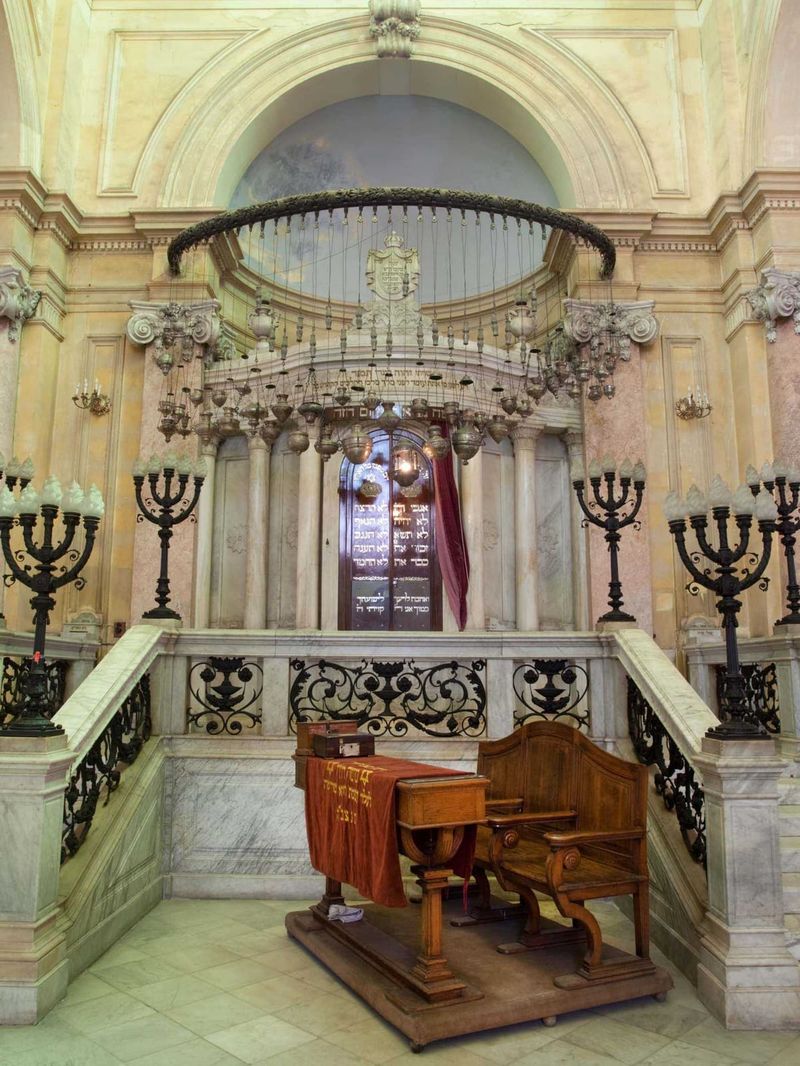 Eliyahu Hanavi Synagogue — place