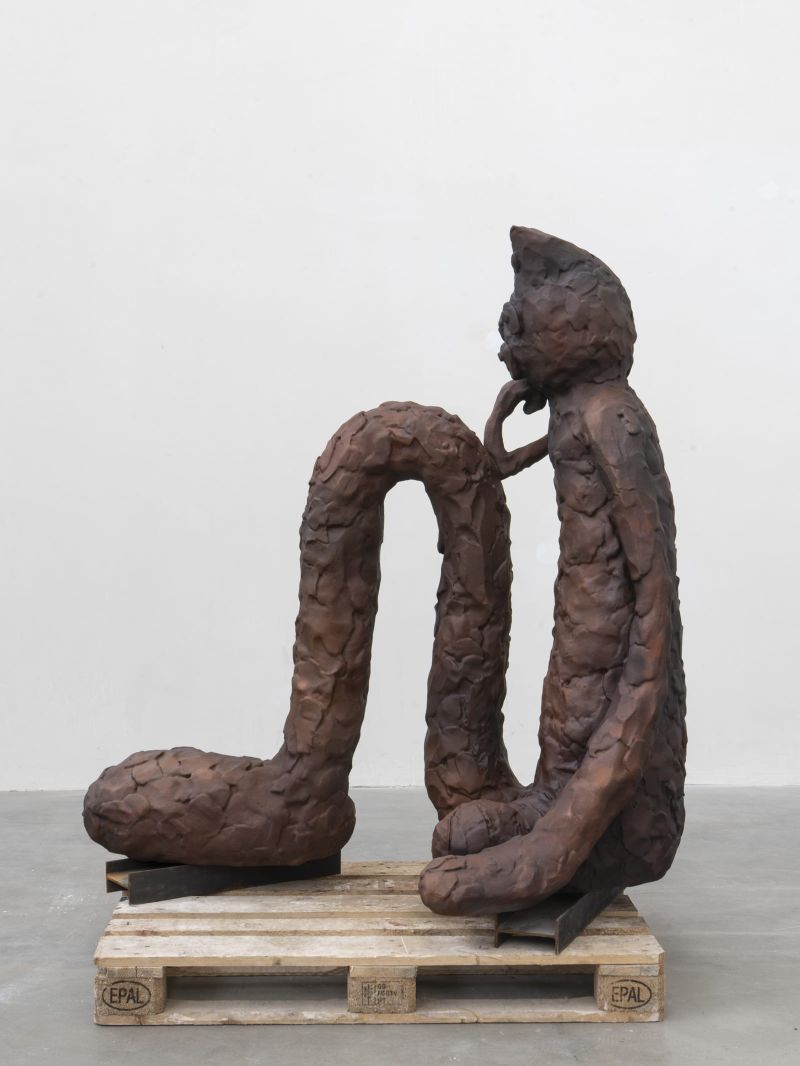 Cat / Figure 01