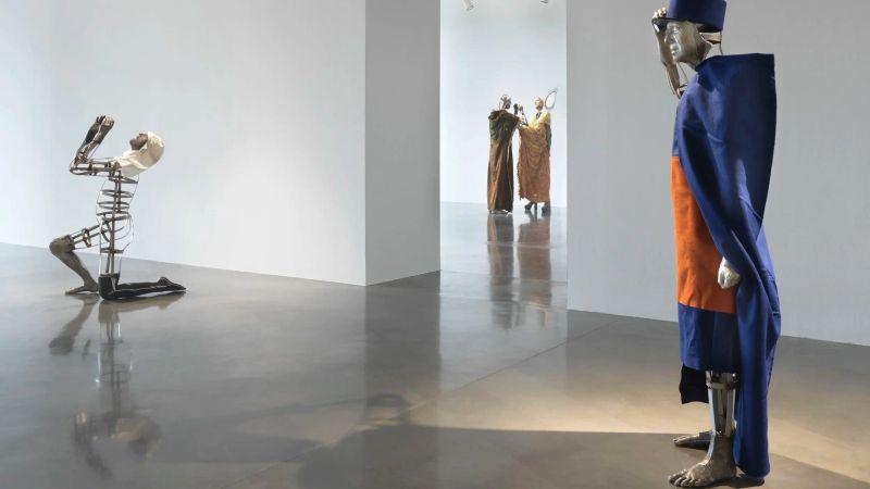 Kira Freije: Between Sunlight