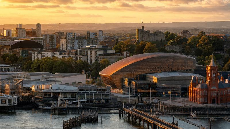 Cardiff — city
