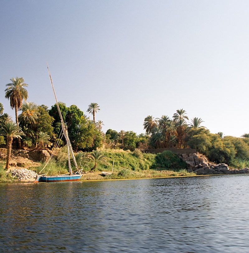 Elephantine Island — place
