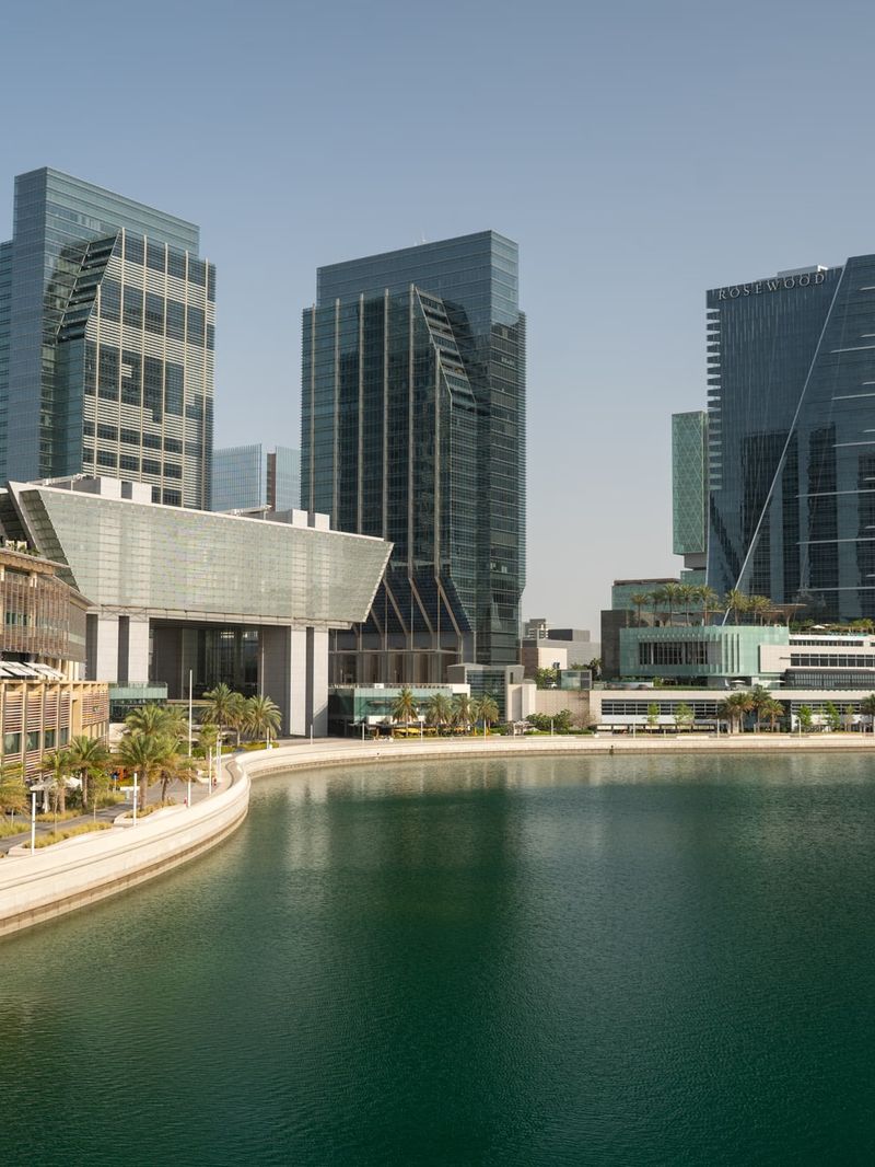 ADGM Building (Abu Dhabi Securities Exchange) — place